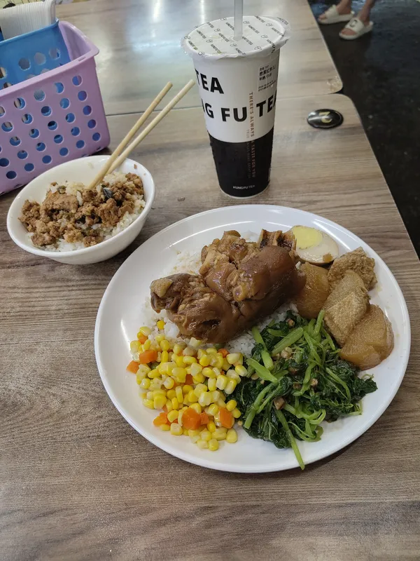 Braised pork knuckle